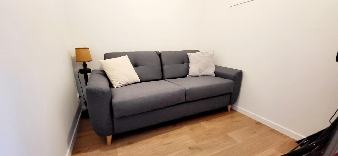 Appartement Moderne Finement Decore Avec Balcon A Vannes Centre Extérieur photo