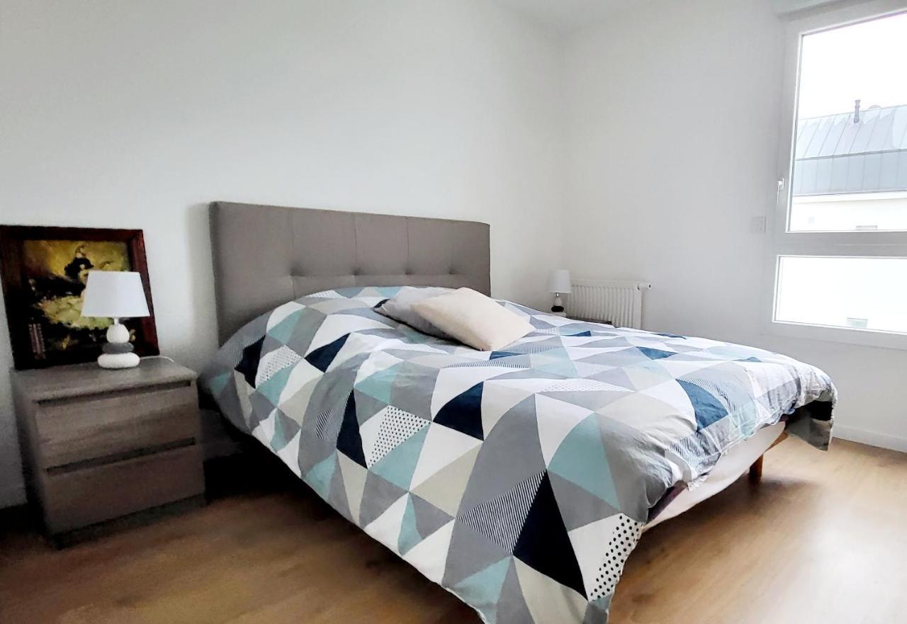 Appartement Moderne Finement Decore Avec Balcon A Vannes Centre Extérieur photo